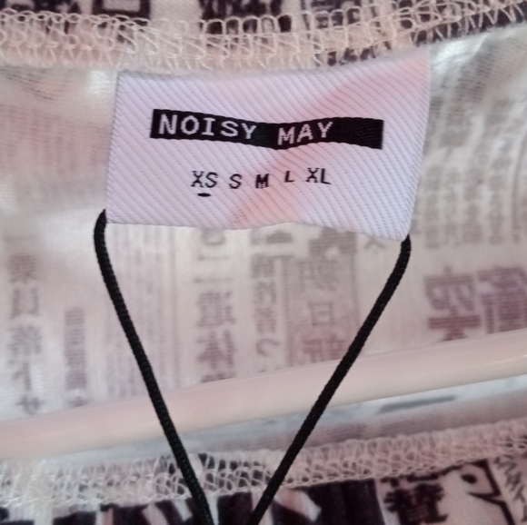 NOISY MAY Mini skirt only. bright white/ Euphoria Size XS .. New - Picture 5 of 6